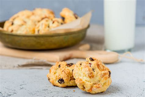 Easy Traditional Rock Cake Recipe