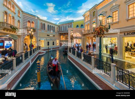 Grand Canal Shoppes at the Venetian Resort Hotel and Casino, Las Vegas ...