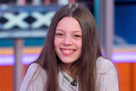 Courtney Hadwin wiki, bio, age, song, agt, parents, school, voice