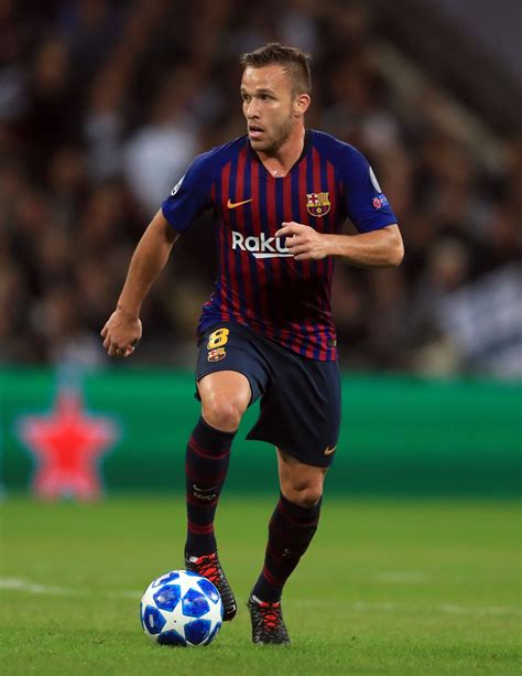 Juventus to sign Barcelona midfielder Arthur Melo for £66m | FourFourTwo