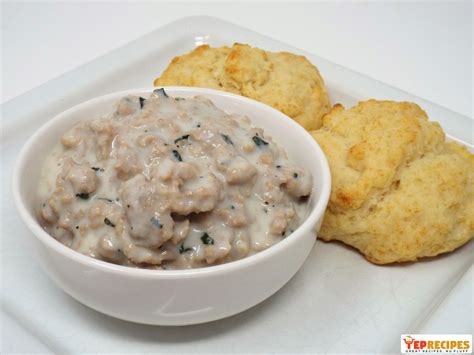 Homemade Turkey Sausage Gravy Recipe | YepRecipes