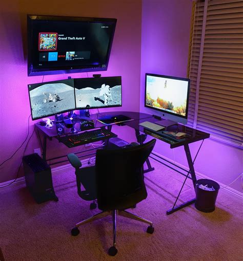 My Battlestation now up and running after a move | Gaming desk, Gaming computer desk, Good ...