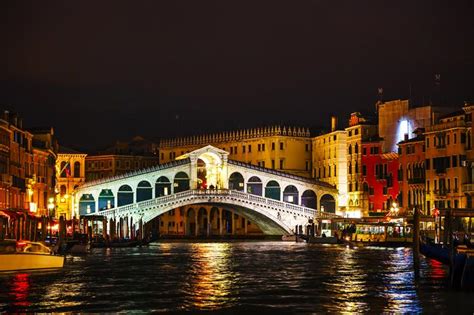 The Magic of Venice at Night | ITALY Magazine