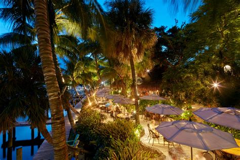 Guanabanas- Waterfront Restaurant & Bar in Jupiter, Florida