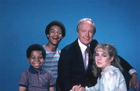 Conrad Bain, Mr. Drummond from ‘Diff’rent Strokes,’ dead at 89 – Dialogue Magazine