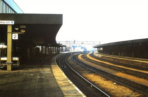 Timewarp pictures show Gloucestershire stations as they were 35 years ago - Gloucestershire Live