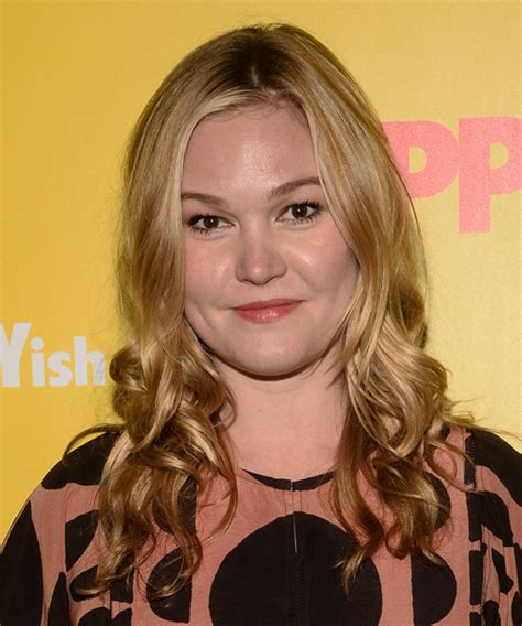 Julia Stiles Hairstyles in 2018