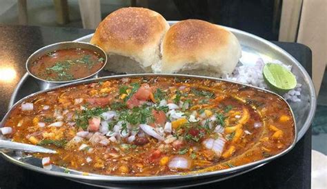 Where To Find The Best Misal Pav In Pune | WhatsHot Pune