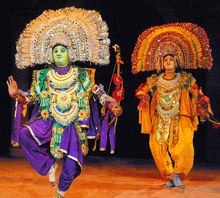 Folk Dance of West Bengal - Lifestyle Fun