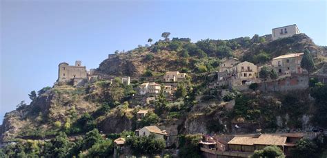 Savoca, Sicily : r/VillagePorn