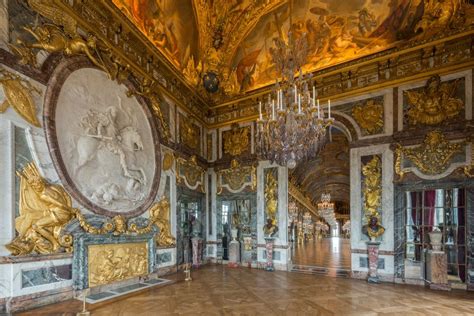 Palace Of Versailles. Le salon de la Guerre. Версальский дворец. Салон ...