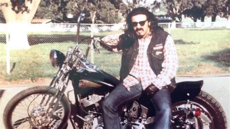 Former 'Hells Angels' leader takes outlaw story on the road