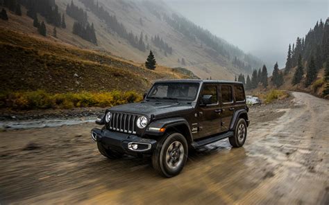 2018 Jeep Wrangler photos - 1/21 - The Car Guide