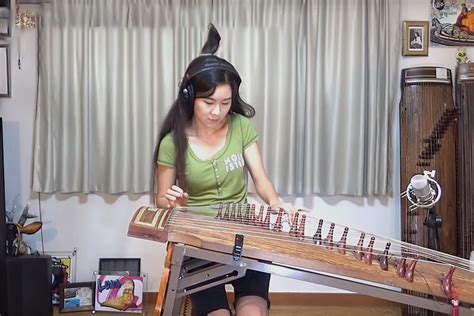 Game of Thrones Theme on the Gayageum | Uncrate