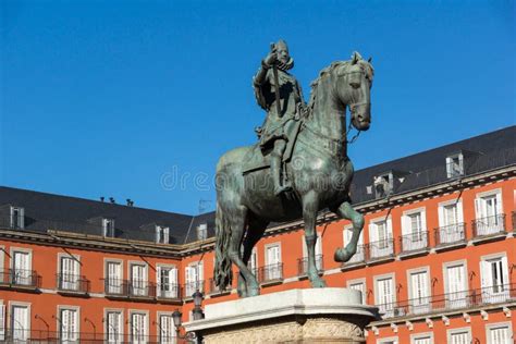 Plaza Mayor with Statue of King Philips III in Madrid, Spain Editorial Photo - Image of european ...