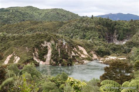 Frying Pan Lake, Waimangu Volcanic Valley, Rotorua - New Zealand