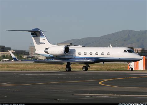 Gulfstream Aerospace G-IV Gulfstream IV-SP - Untitled | Aviation Photo #1207824 | Airliners.net