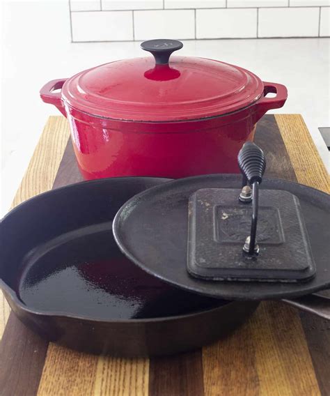 The Cast Iron Pan Dilemma | Ideas and Inspiration for Storing Cast Iron ...