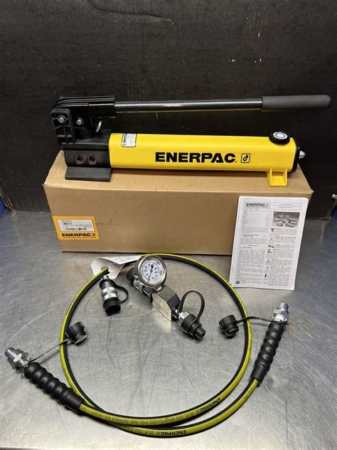 Enerpac P392 Hydraulic Hand Pump 700 Bar/10,000 PSI gauge HC9206C NEW | eBay