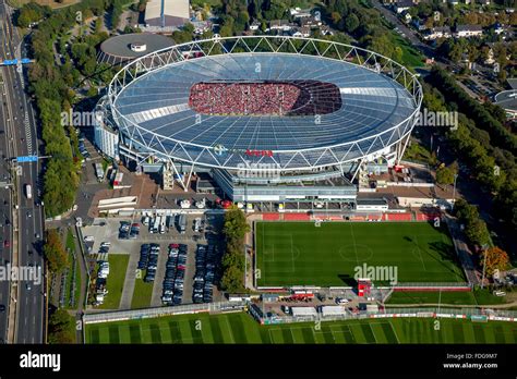 Bayer 04 Leverkusen Stadion : Bayer 04 Leverkusen 1 Ffc Turbine Potsdam Spielbericht : The ...