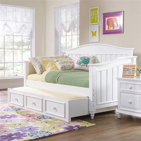 SummerTime Daybed - White - Kids Daybeds at Hayneedle