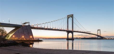 Bronx Whitestone Bridge stock image. Image of east, states - 70810997