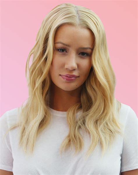 Iggy Azalea Is Sick of Everyone Talking About Her Nose Job | Glamour