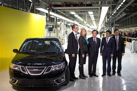 Swedish maker Saab builds first car in more thantwo years - NBC News