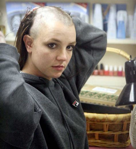 20 Gorgeous Women Who Shaved Their Heads - Refined Guy