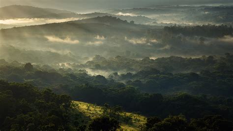 Kenyan Landscapes | Jan Pusdrowski Photography