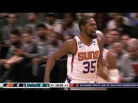 What were Kevin Durant’s stats in his debut game with Phoenix Suns?