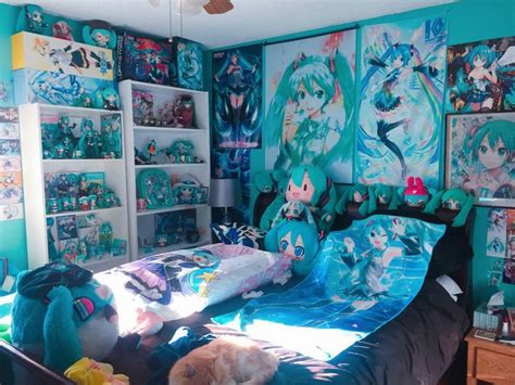 Pin de Loki Laufeyson em Hatsune Miku | Castelos desenho, Ideias de decoração quarto, Decoração ...