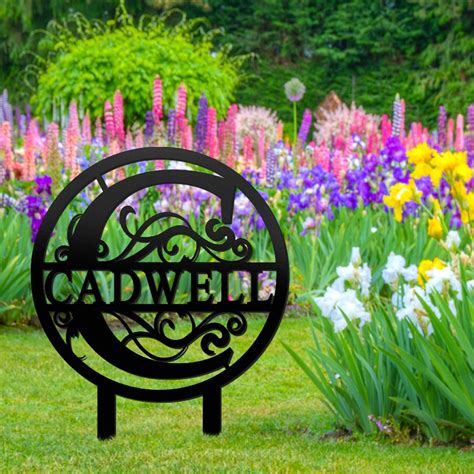 Personalized Aluminum Garden Sign With Family Last Name / Monogrammed ...