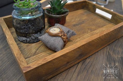 DIY Reclaimed Wood Tray (West Elm Knockoff) - DIY Huntress