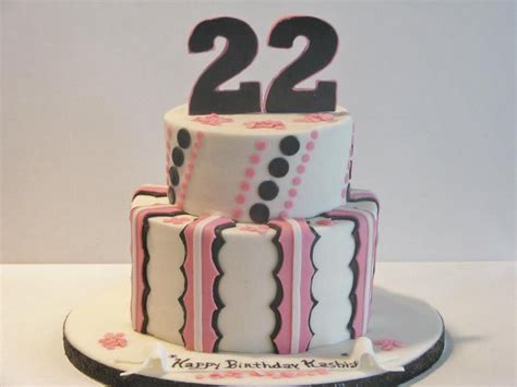 22nd Birthday cake | Happy birthday 22 cake, 22nd birthday cakes, Birthday cakes for her