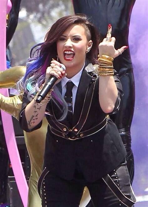 Demi Lovato Lgbt Equality, Pride Parade, Lesbian Pride, Lingerie, Celebrities Female, Fav Celebs ...