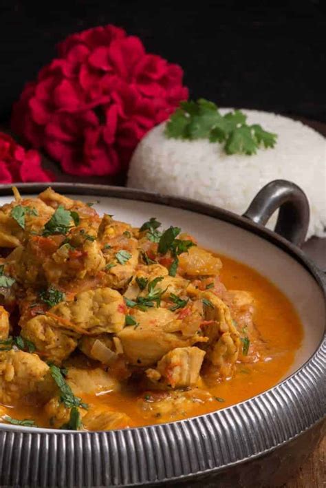 Nepali Chicken Tarkari (Chicken Curry) - International Cuisine