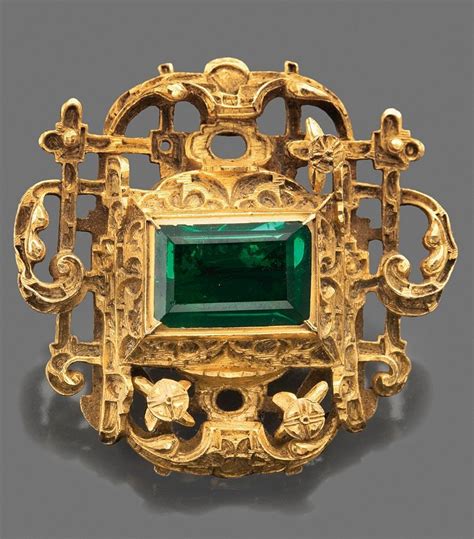 Colombian Emerald set in Gold from 17th century Atocha Treasure ...