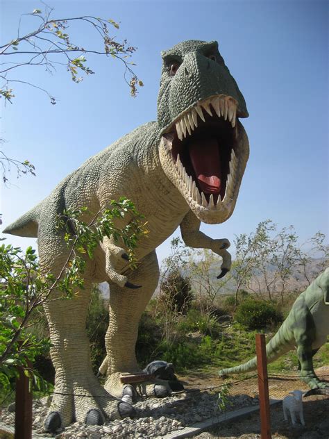 Scary T-Rex! | Jurassic park world, Jurassic park, Life is a journey