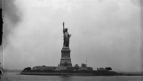 Immigration to New York, 1900-2000 | American Experience | Official ...