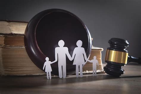 6 Reasons to Hire a Family Law Attorney