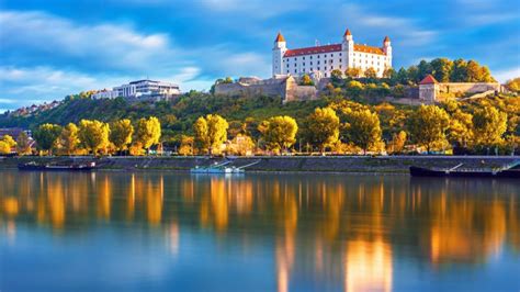 Bratislava looks to congress tourism to revive city after pandemic – Euractiv