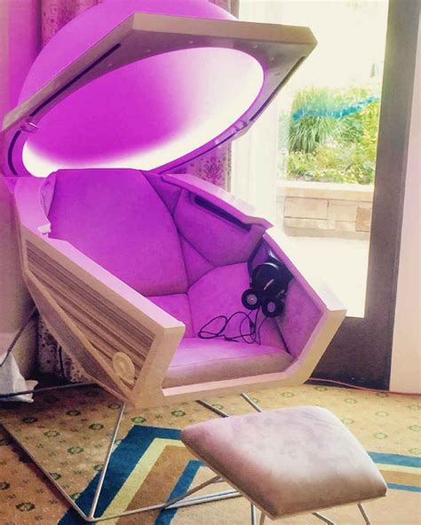 This Is What It's Like to Sit in a Somadome Meditation Pod for 20 Minutes | Nap pod, Pod chair, Pods