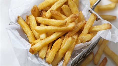 The Secret Ingredient To Give Fries An Earthy Burst Of Flavor