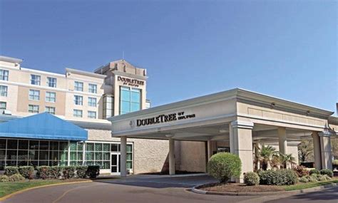 DoubleTree by Hilton Norfolk Airport Hotel (Norfolk (VA)) - Deals, Photos & Reviews