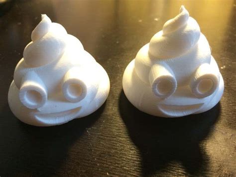 3D printable Pile of Poo Emoji (U+1F4A9)・Cults