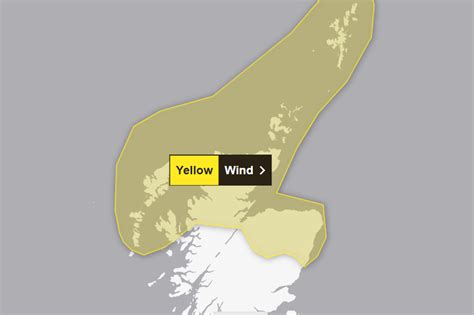 Storm Ingunn in Scotland as 'weather bomb' hits with 'exceptional ...