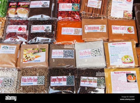 Cambodia, Siem Reap, The Old Market, Herbs and Spices Stock Photo - Alamy