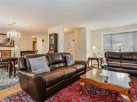 Hawthorne Real Estate - Hawthorne NY Homes For Sale | Zillow