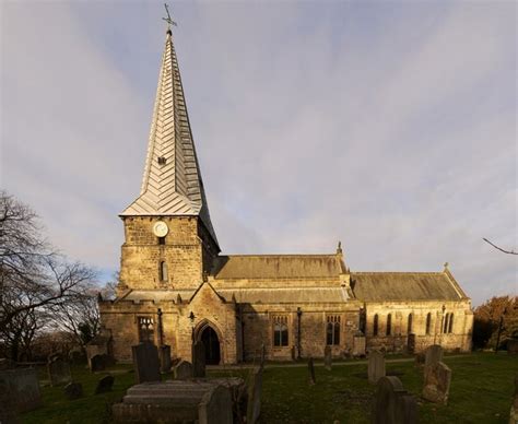 Holy Cross Church, Ryton © Andrew Curtis cc-by-sa/2.0 :: Geograph ...